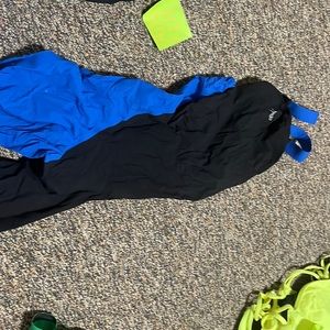 27 long with comfort straps , Blue & black speedo kneeskin